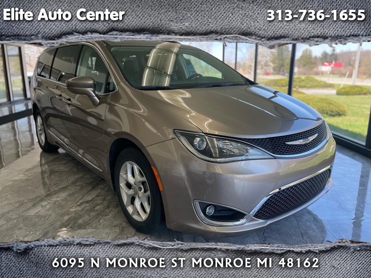 2017 CHRYSLER Pacifica