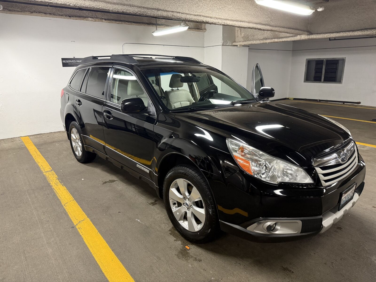 2012 SUBARU Outback