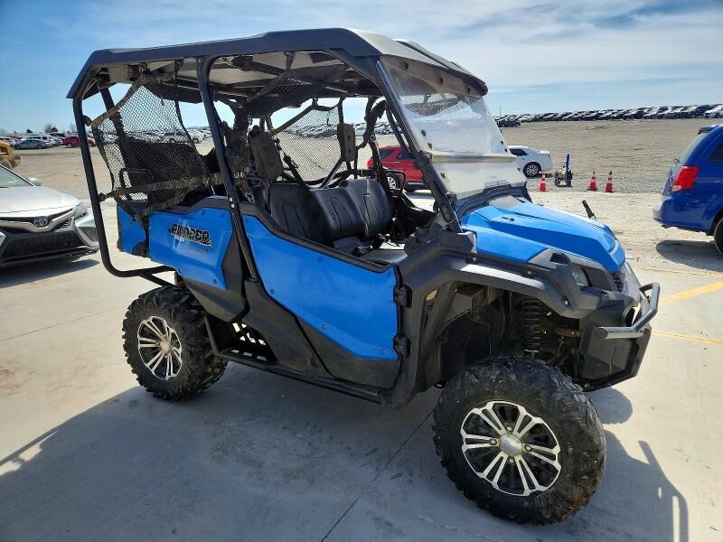 2017 HONDA Pioneer