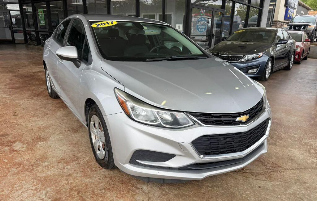 2017 CHEVROLET Cruze