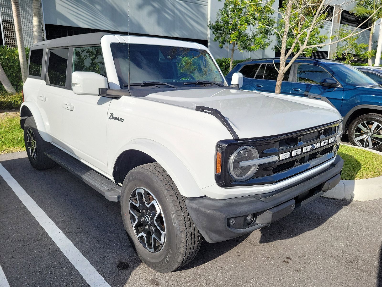 2022 FORD Bronco