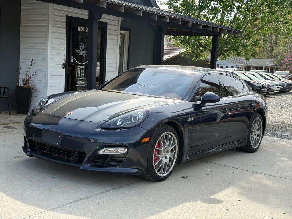 2013 PORSCHE Panamera