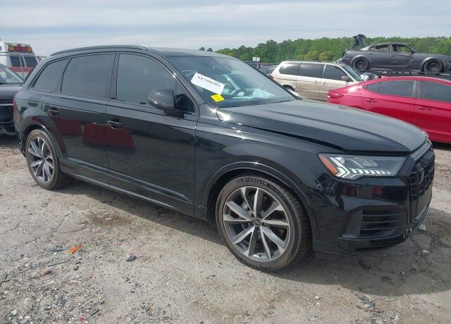 2023 AUDI Q7