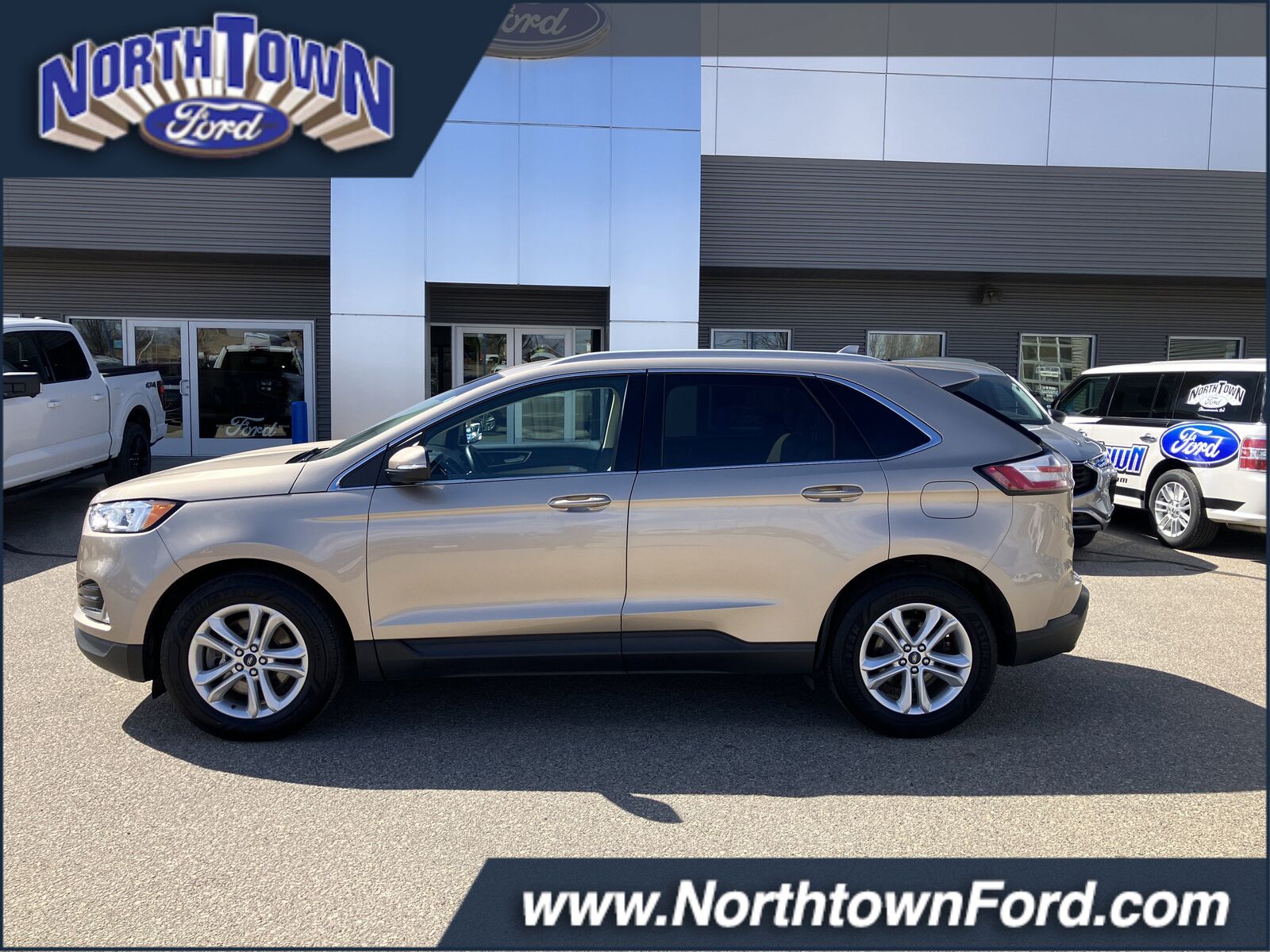 2020 FORD Edge