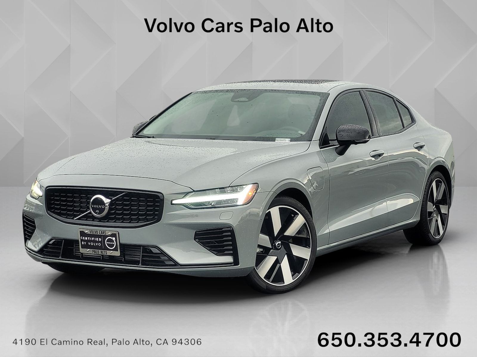 2024 VOLVO S60