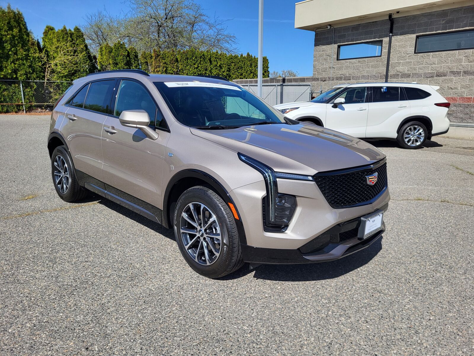 2024 CADILLAC XT4