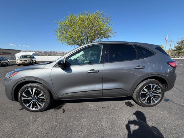 2022 FORD Escape