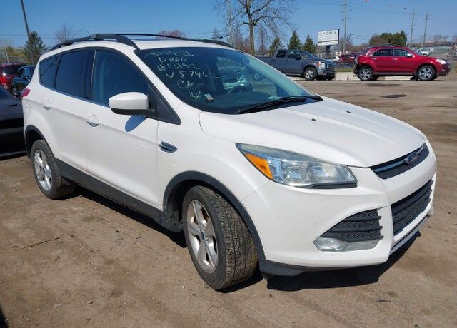 2016 FORD Escape