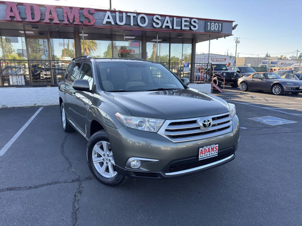 2012 TOYOTA Highlander