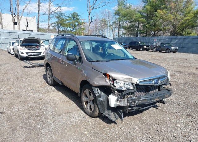 2015 SUBARU Forester