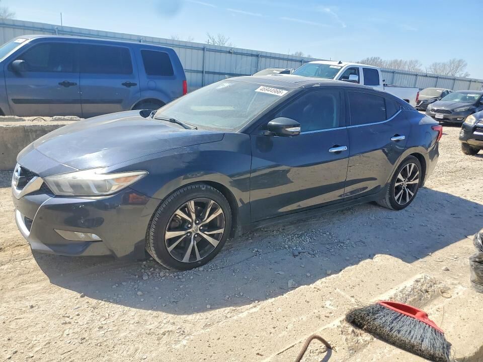 2016 NISSAN Maxima