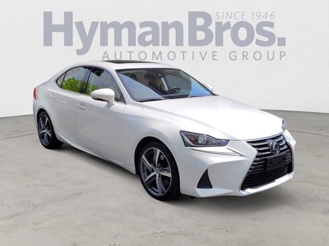 2018 LEXUS IS