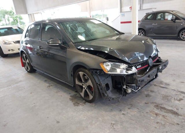 2017 VOLKSWAGEN Golf GTI