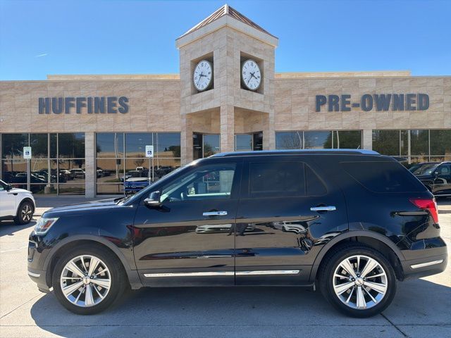 2019 FORD Explorer