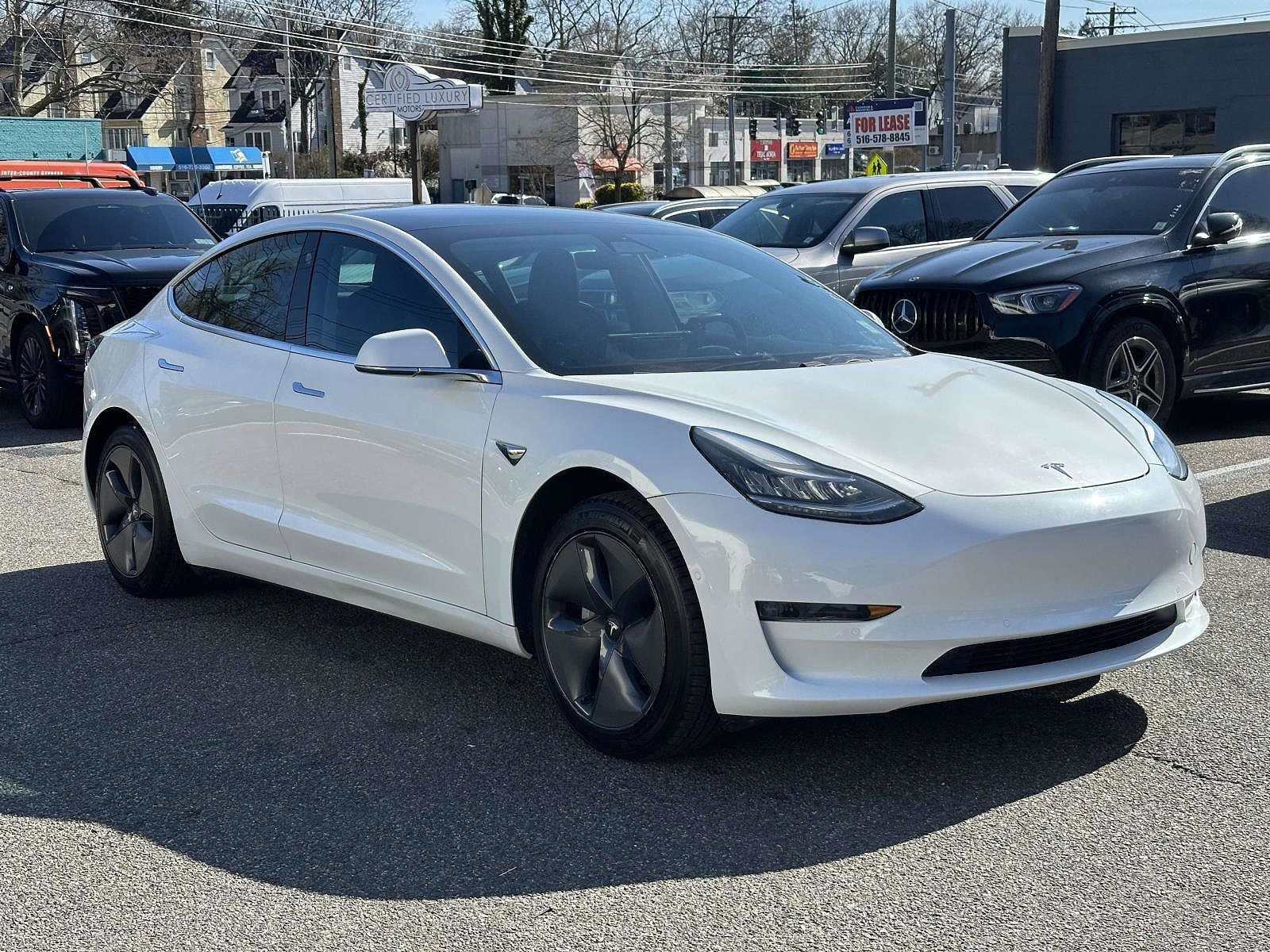 2019 TESLA Model 3
