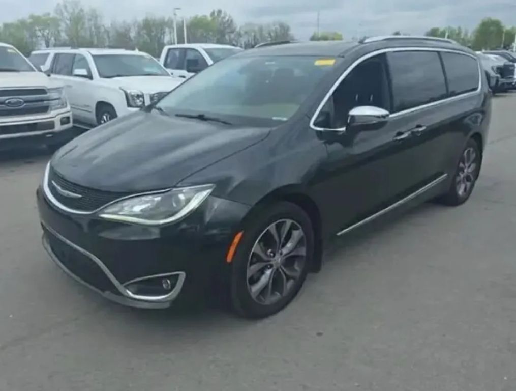 2017 CHRYSLER Pacifica