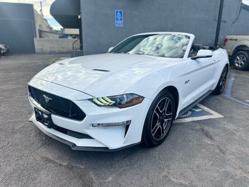 2019 FORD Mustang