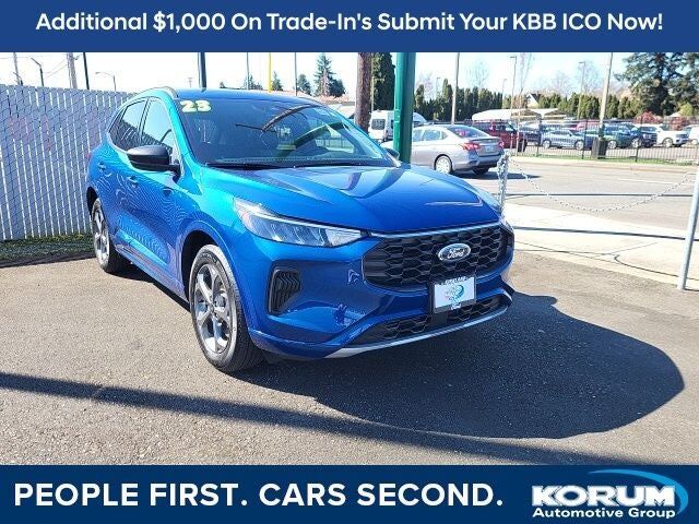 2023 FORD Escape
