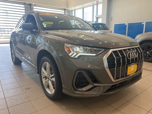 2023 AUDI Q3