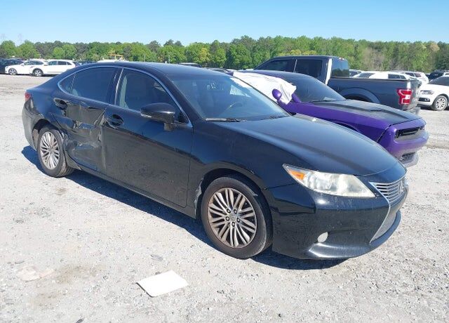 2013 LEXUS ES