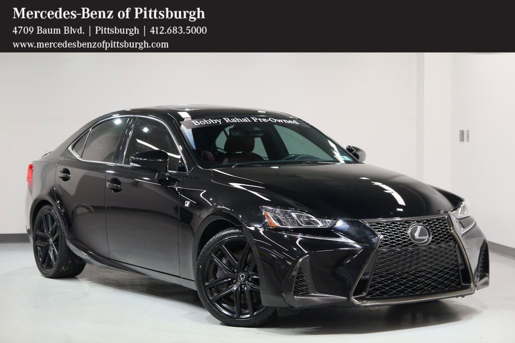 2019 LEXUS IS