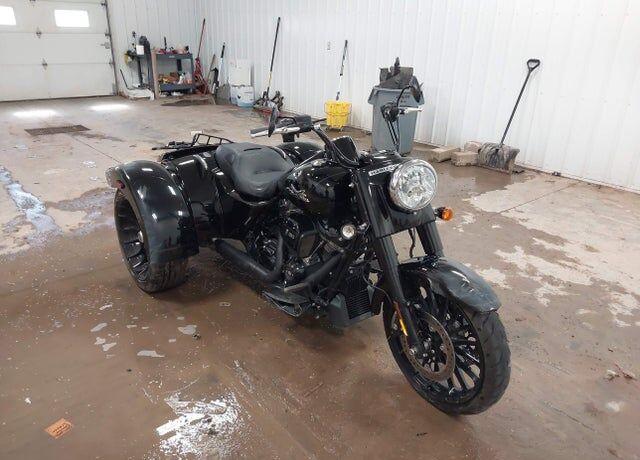 2023 HARLEY DAVIDSON FLRT / Freewheeler