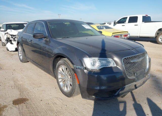 2016 CHRYSLER 300