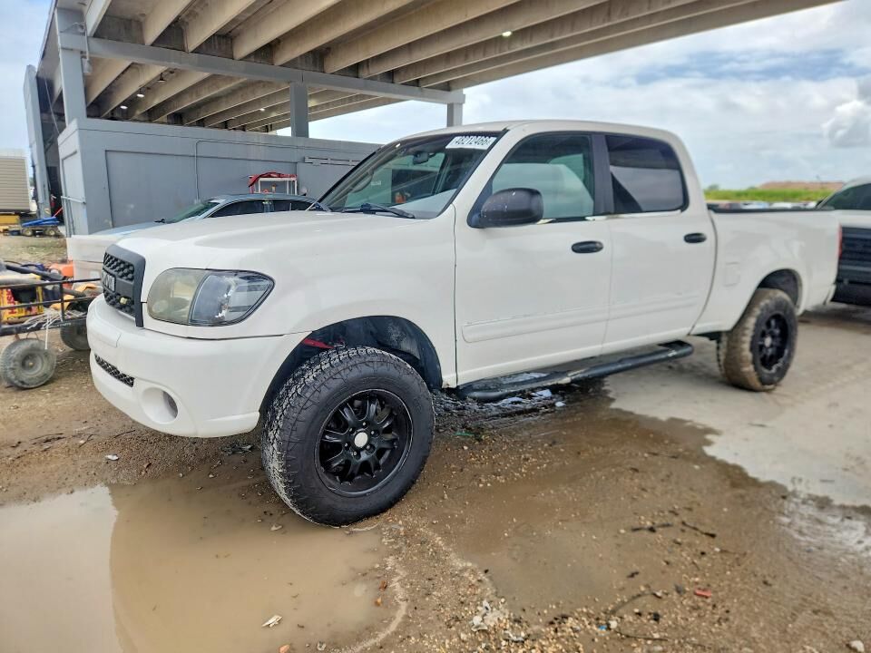 2005 TOYOTA Tundra