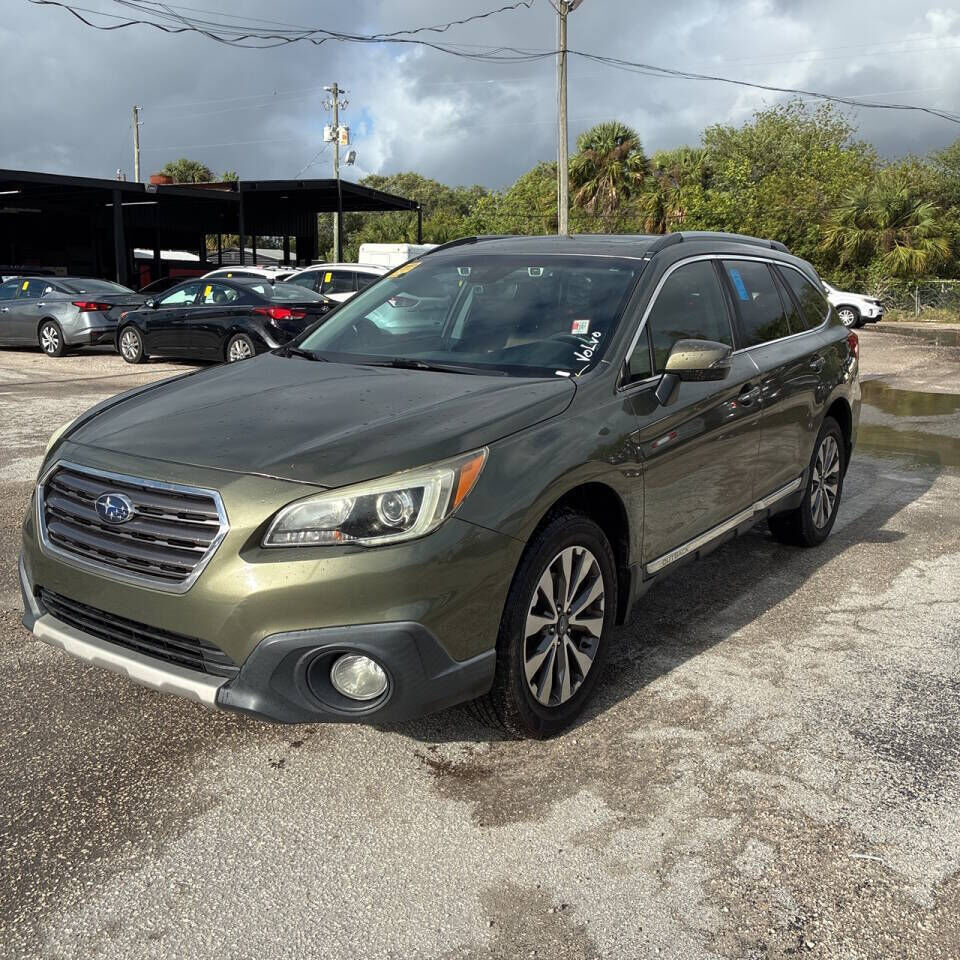 2017 SUBARU Outback