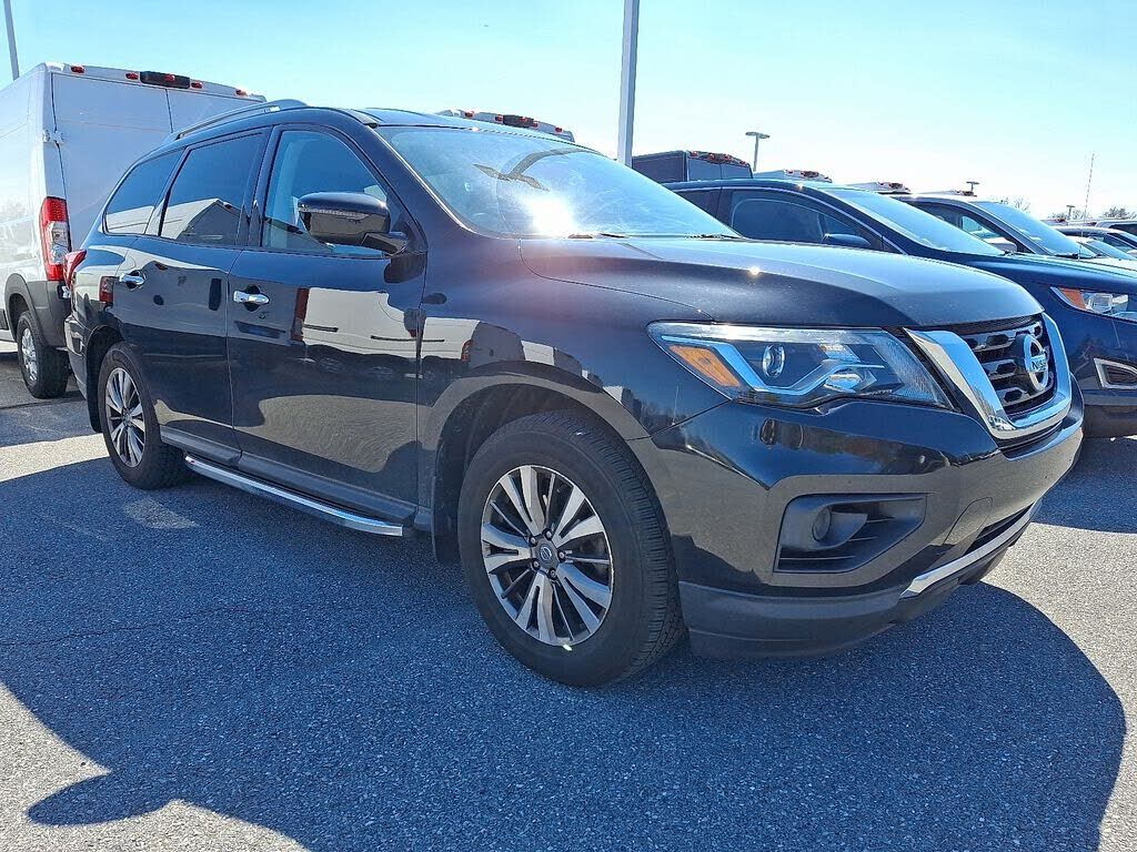 2020 NISSAN Pathfinder