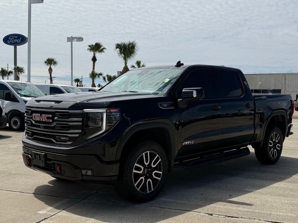 2025 GMC Sierra