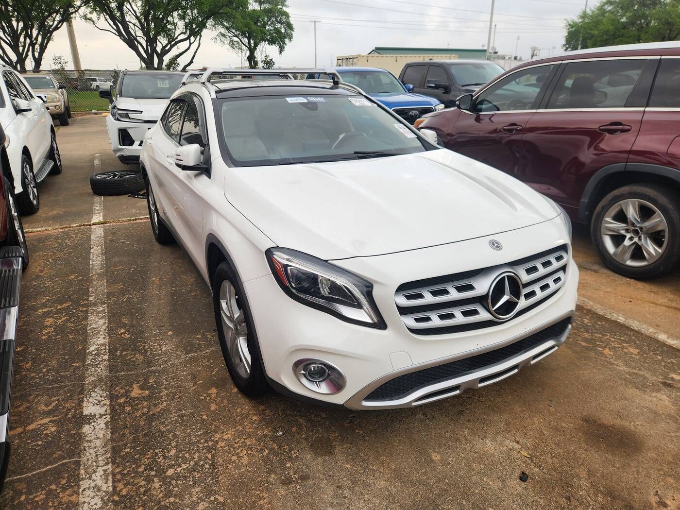 2019 MERCEDES-BENZ GLA-Class