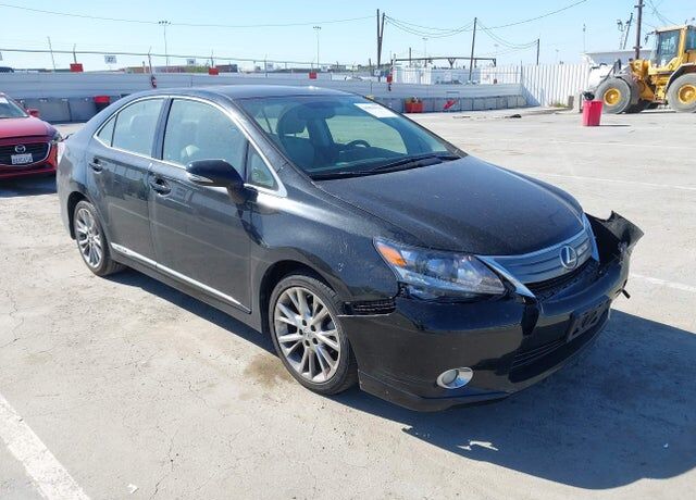 2010 LEXUS HS