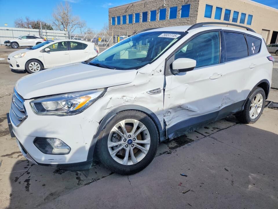 2018 FORD Escape
