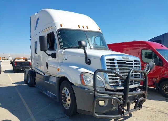 2016 FREIGHTLINER Cascadia