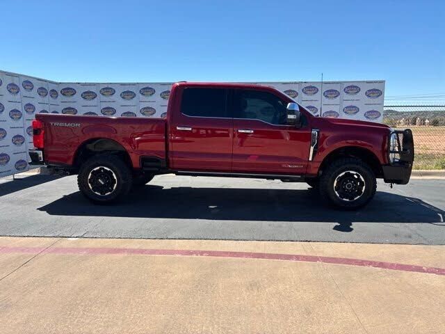 2025 FORD F-250