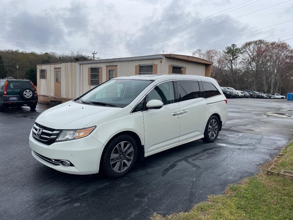 2014 HONDA Odyssey