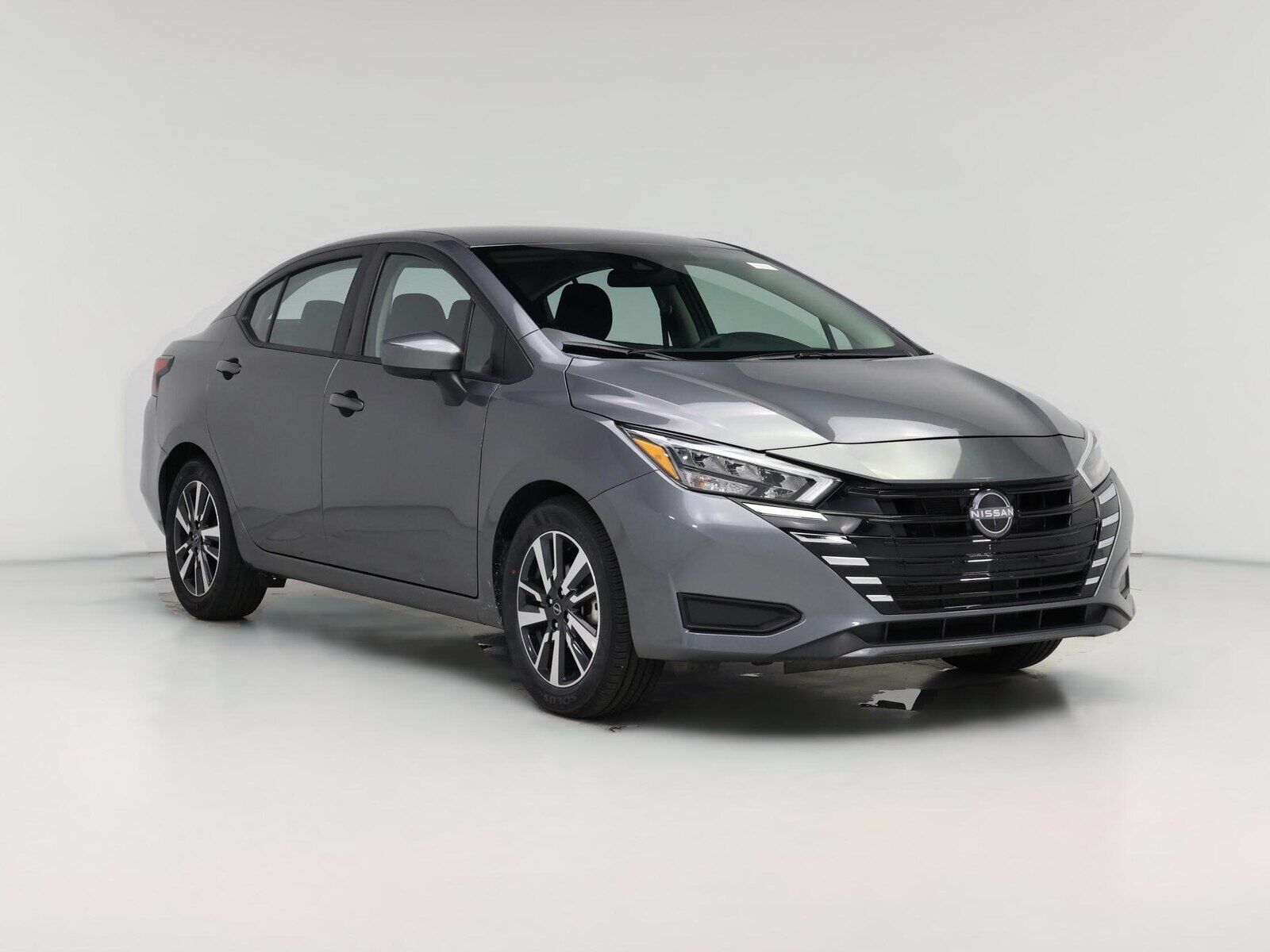 2025 NISSAN Versa