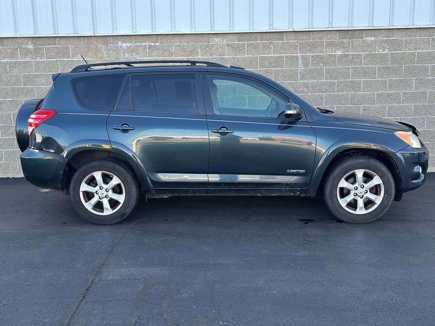 2010 TOYOTA RAV4