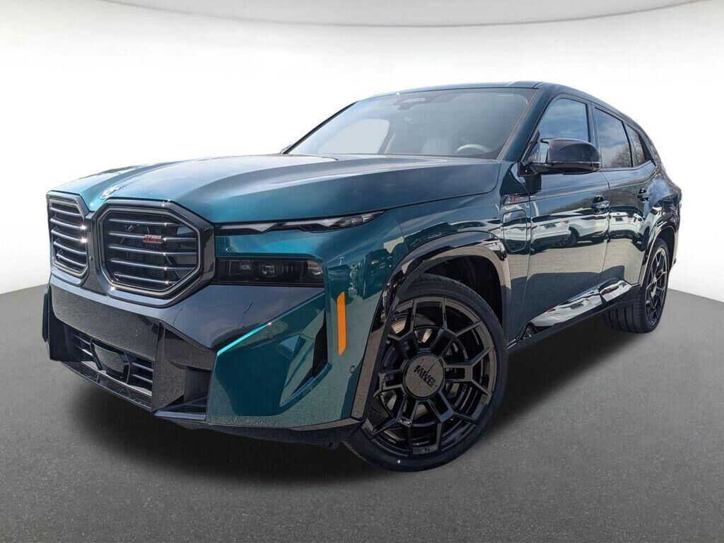 2026 BMW XM