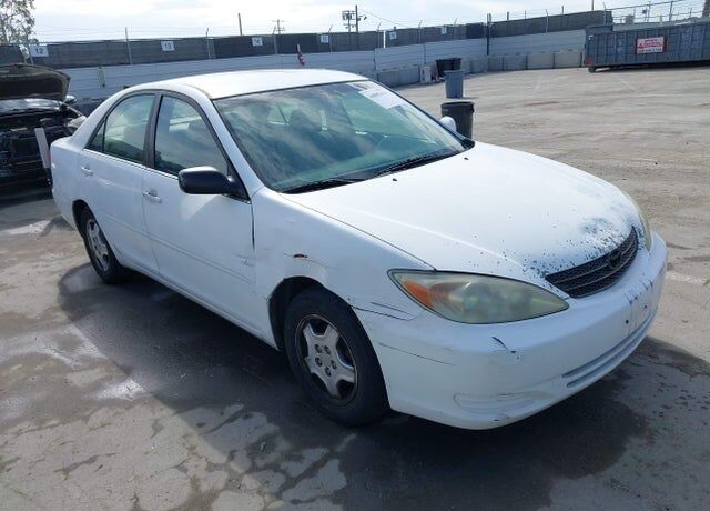 2002 TOYOTA Camry