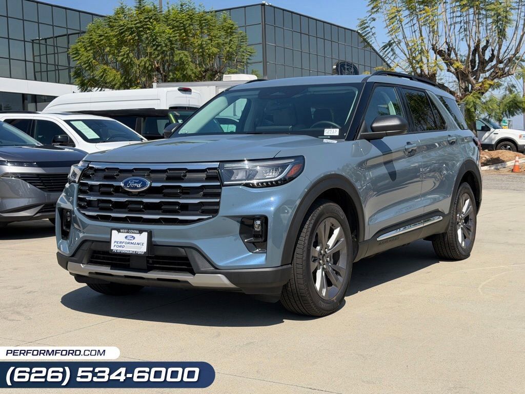 2025 FORD Explorer