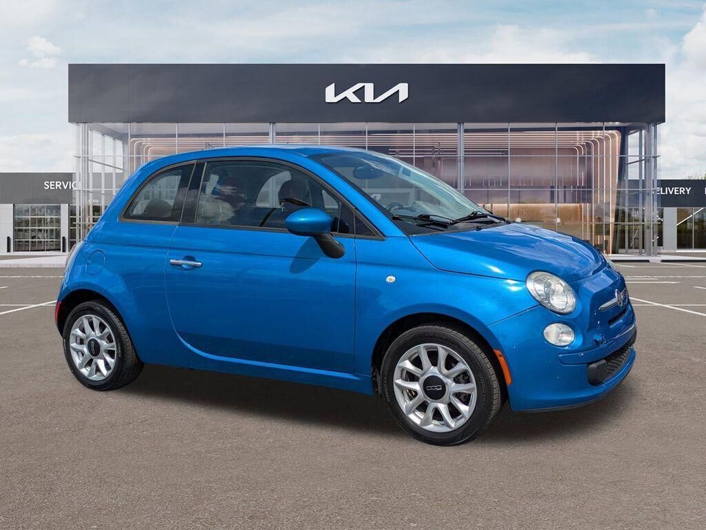 2017 FIAT 500