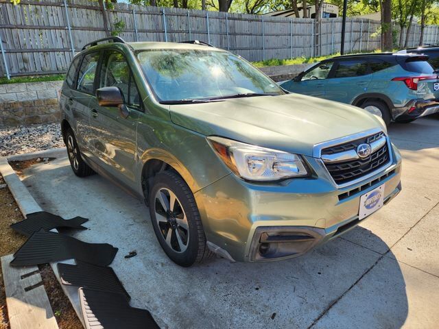 2017 SUBARU Forester