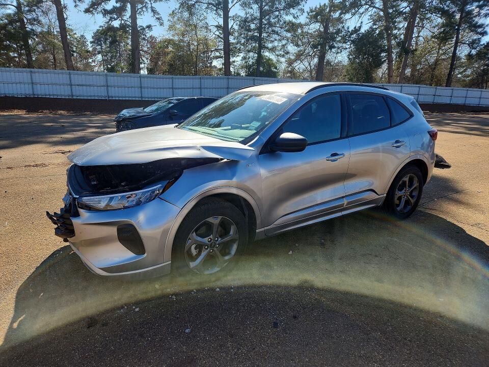 2024 FORD Escape