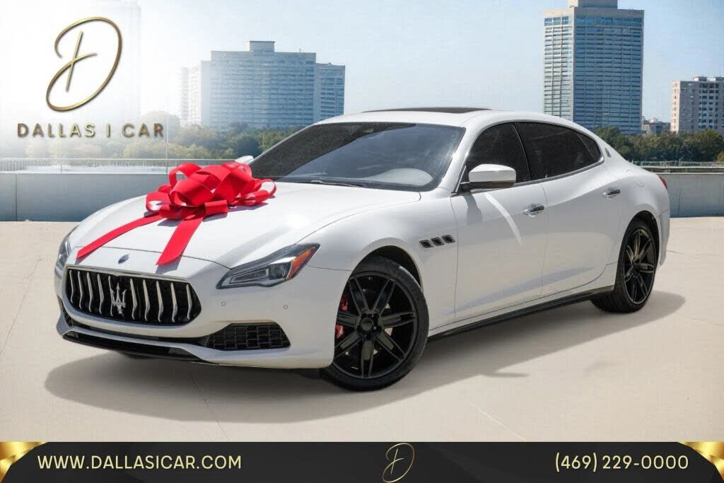 2018 MASERATI Quattroporte