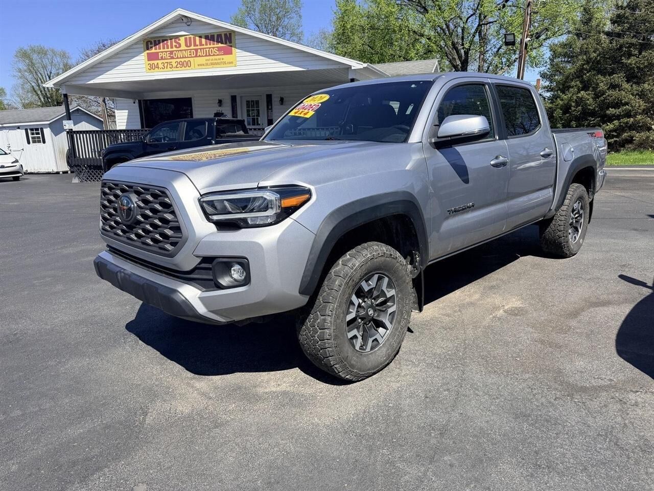 2020 TOYOTA Tacoma