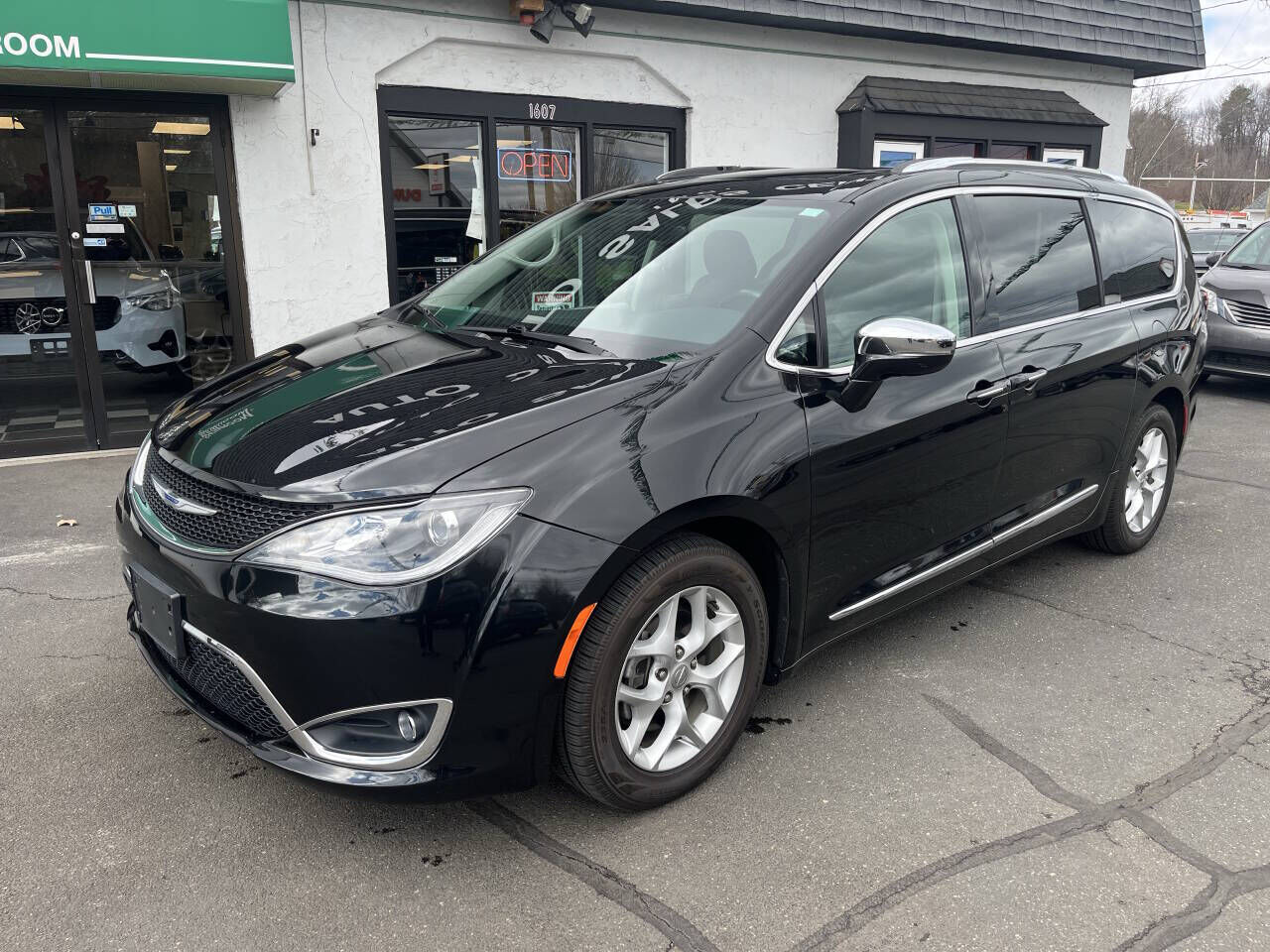 2019 CHRYSLER Pacifica