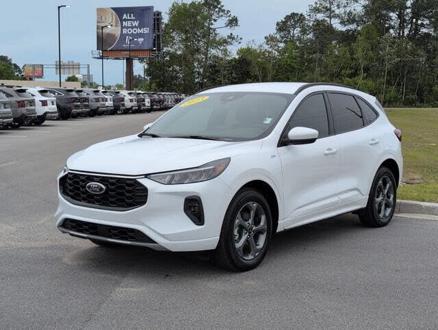 2023 FORD Escape