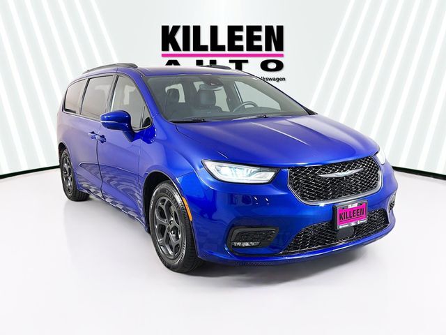 2021 CHRYSLER Pacifica